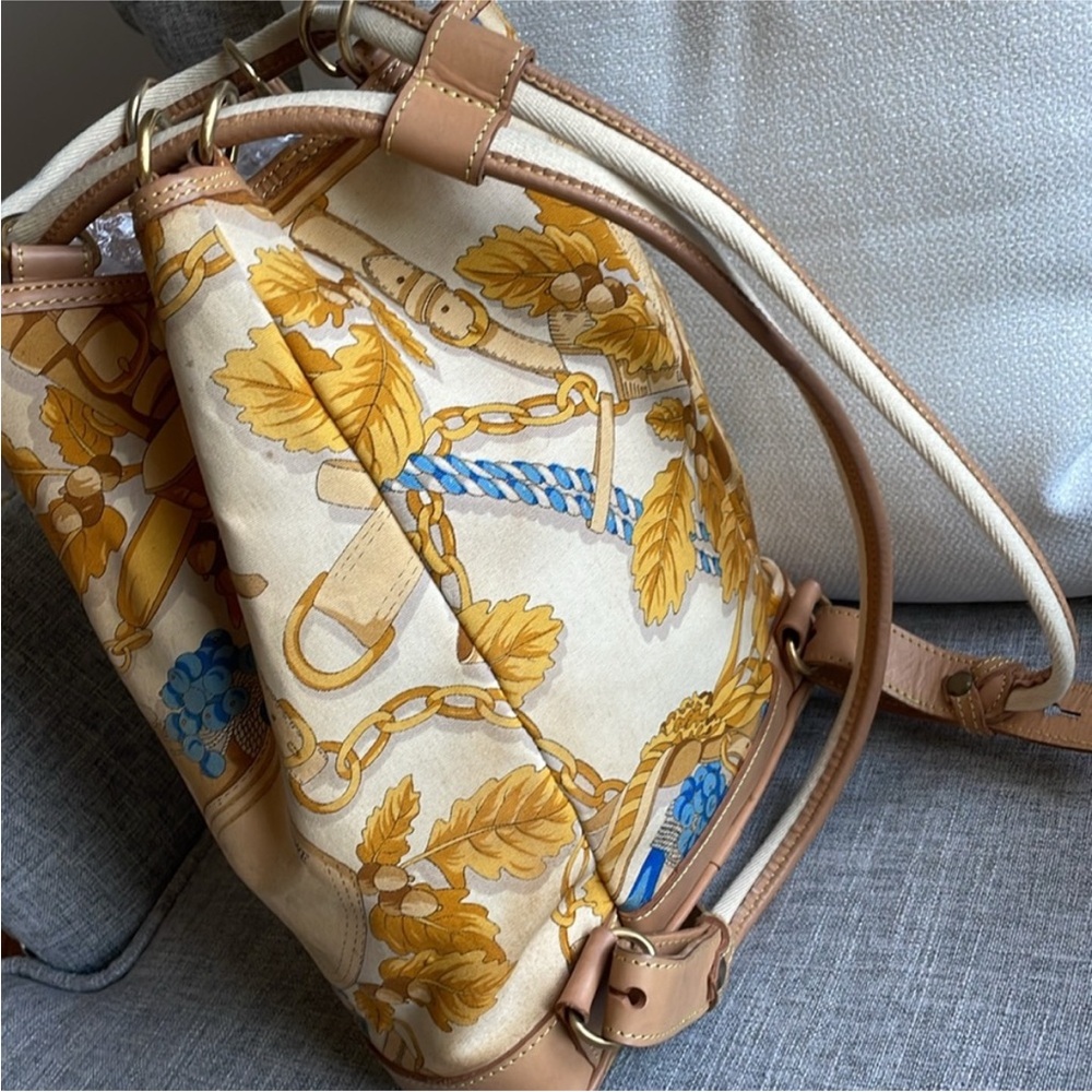 Loewe Drawstring Backpack Leather And Canvas - image 7